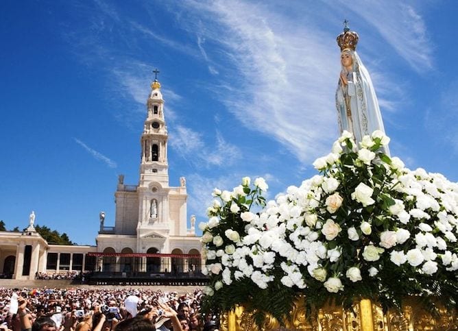 melhores cidades portugal fatima santuario catolico