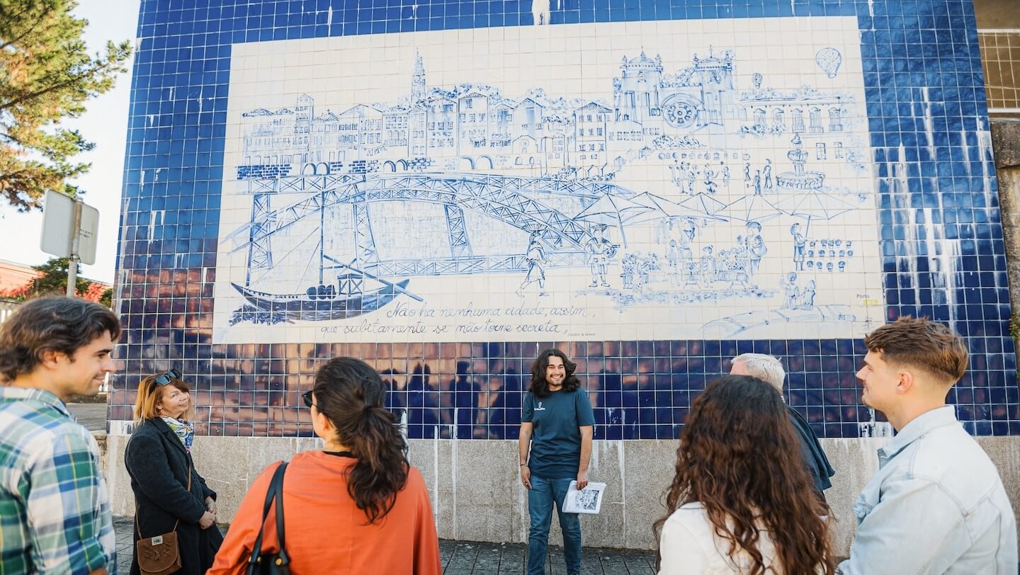 unknown azulejos tiles porto