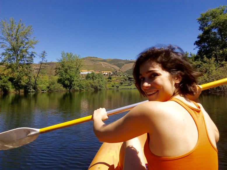 girl kayak douro valley