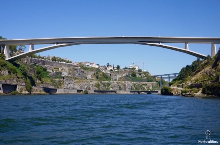 Die Brücke des Infanten Dom Henrique