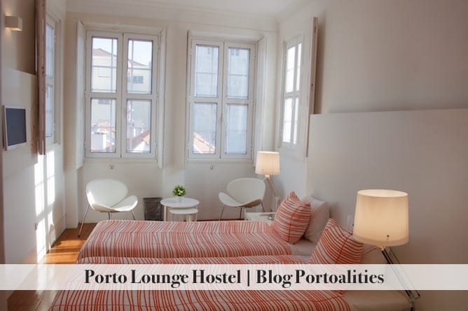 porto lounge hostel double bedroom