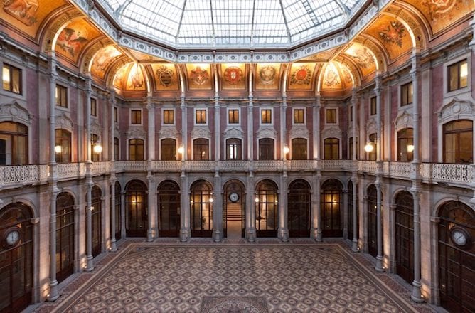 stock exchange palace porto