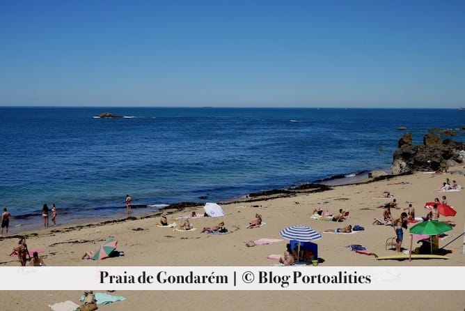 beach gondarem porto peolple families