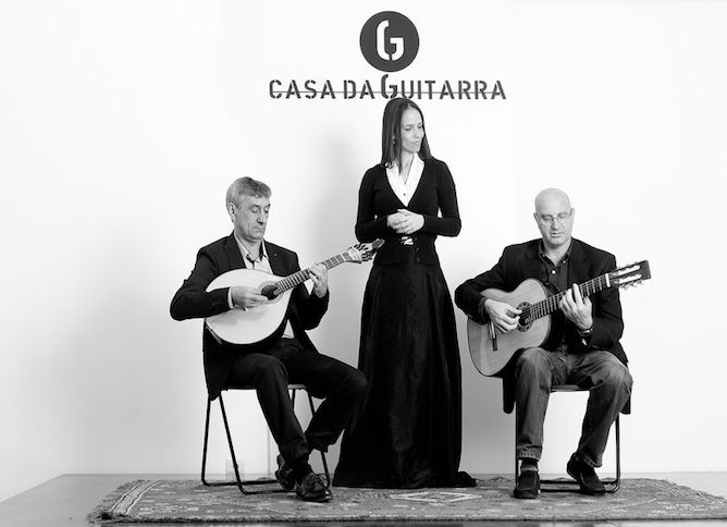 casa guitarra cheap fado show porto