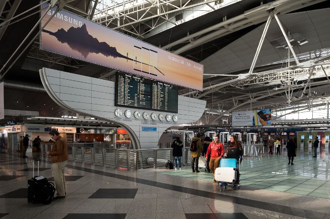 porto international airport sa carneiro