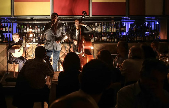 fado jantar porto