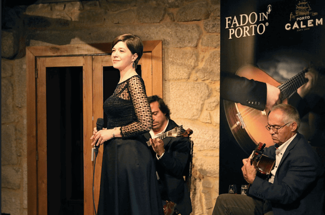 live fado show calem port wine lodge