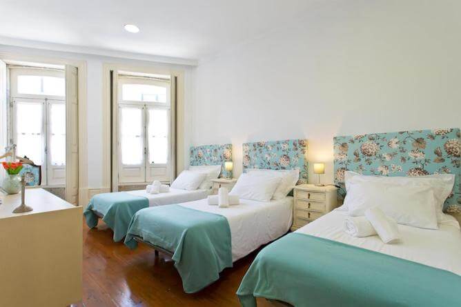 casa portugueza experience triple bedroom porto
