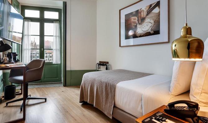 single bedroom hotel porto solo travellers
