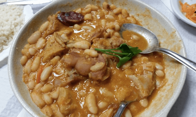 traditional portuguese food-taberna santo antonio porto