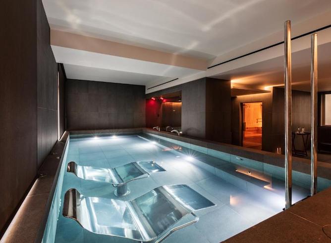 indoors pool eurostars aliados porto