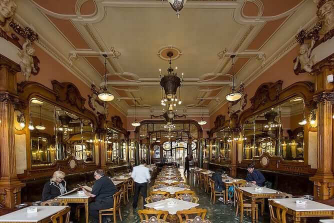 interior cafe majestic porto