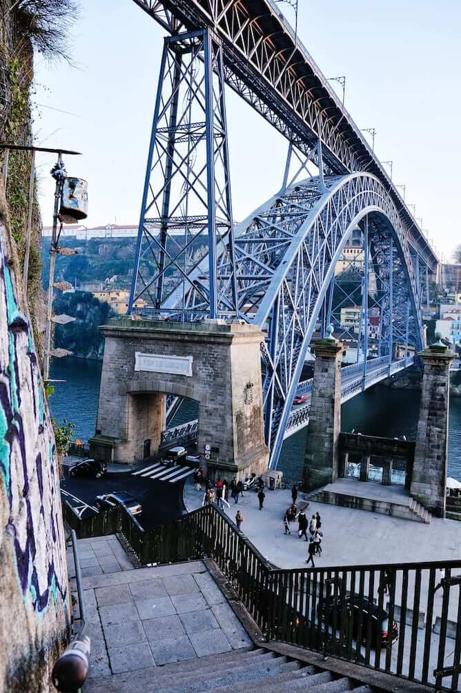 escadas codecal porto luiz i bridge