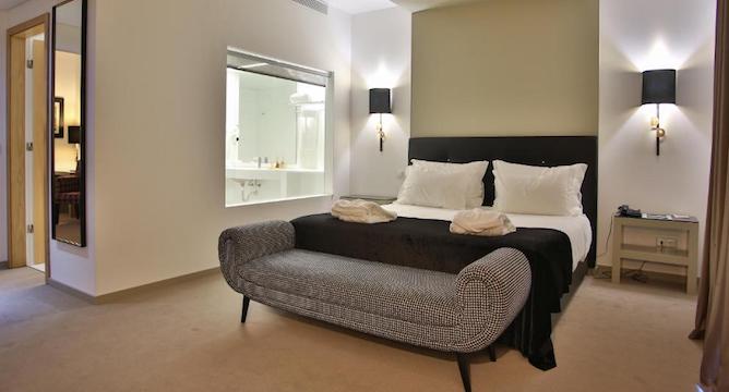double bedroom delfim douro hotel