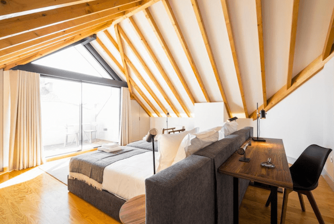 thomas palace attic apartment porto