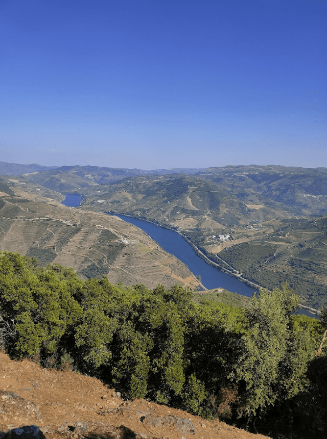 misarela viewpoint armamar village douro