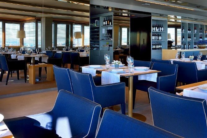 salao cadeiras azuis 17 restaurante porto