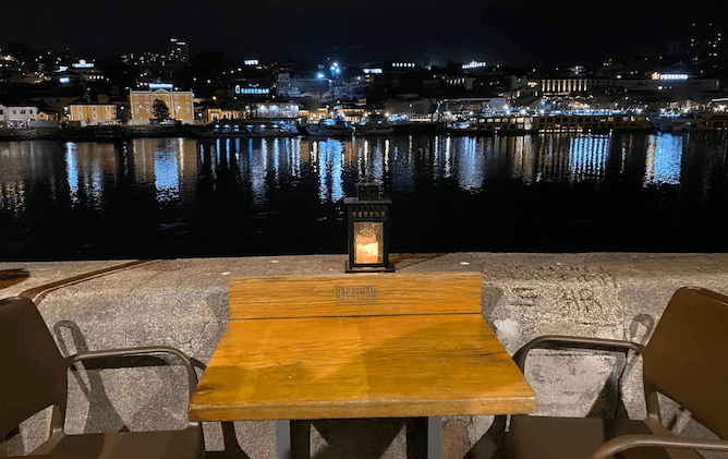 bacalhau riverfront restaurant ribeira porto