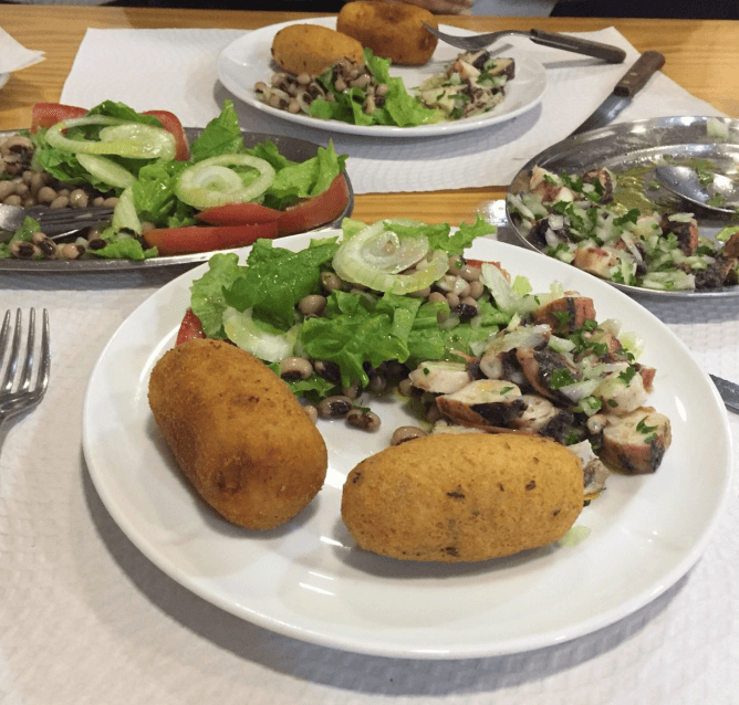 codfish cakes escondidinho barredo best restaurants ribeira