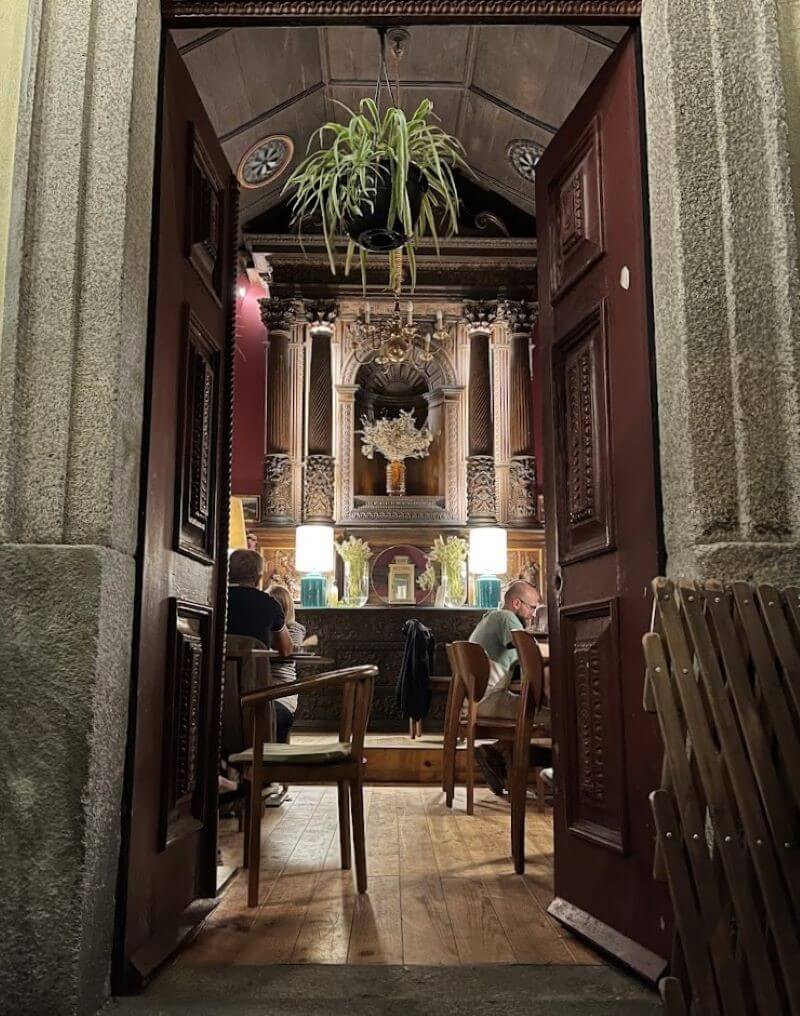 capela incomum the best wine bars in porto