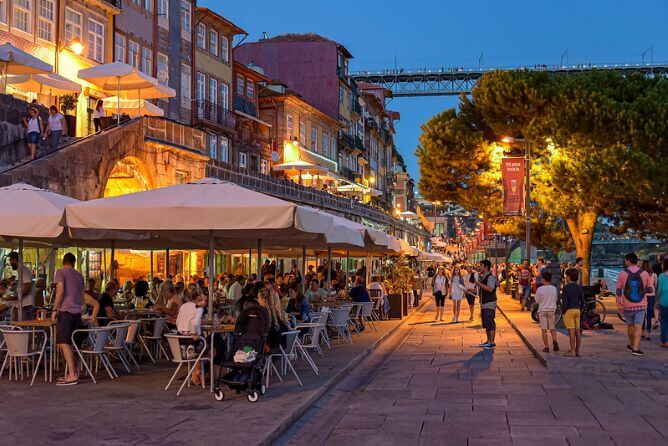 restaurants bars ribeira hippest part of porto