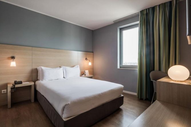 bedroom clip hotel best hotels vila nova gaia