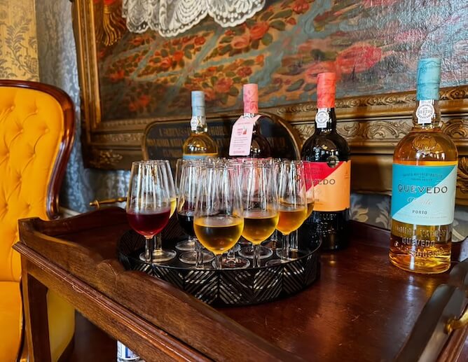 glasses port wine quevedo